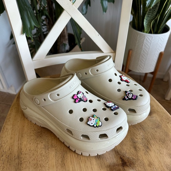 Crocs - Picture 4 of 4